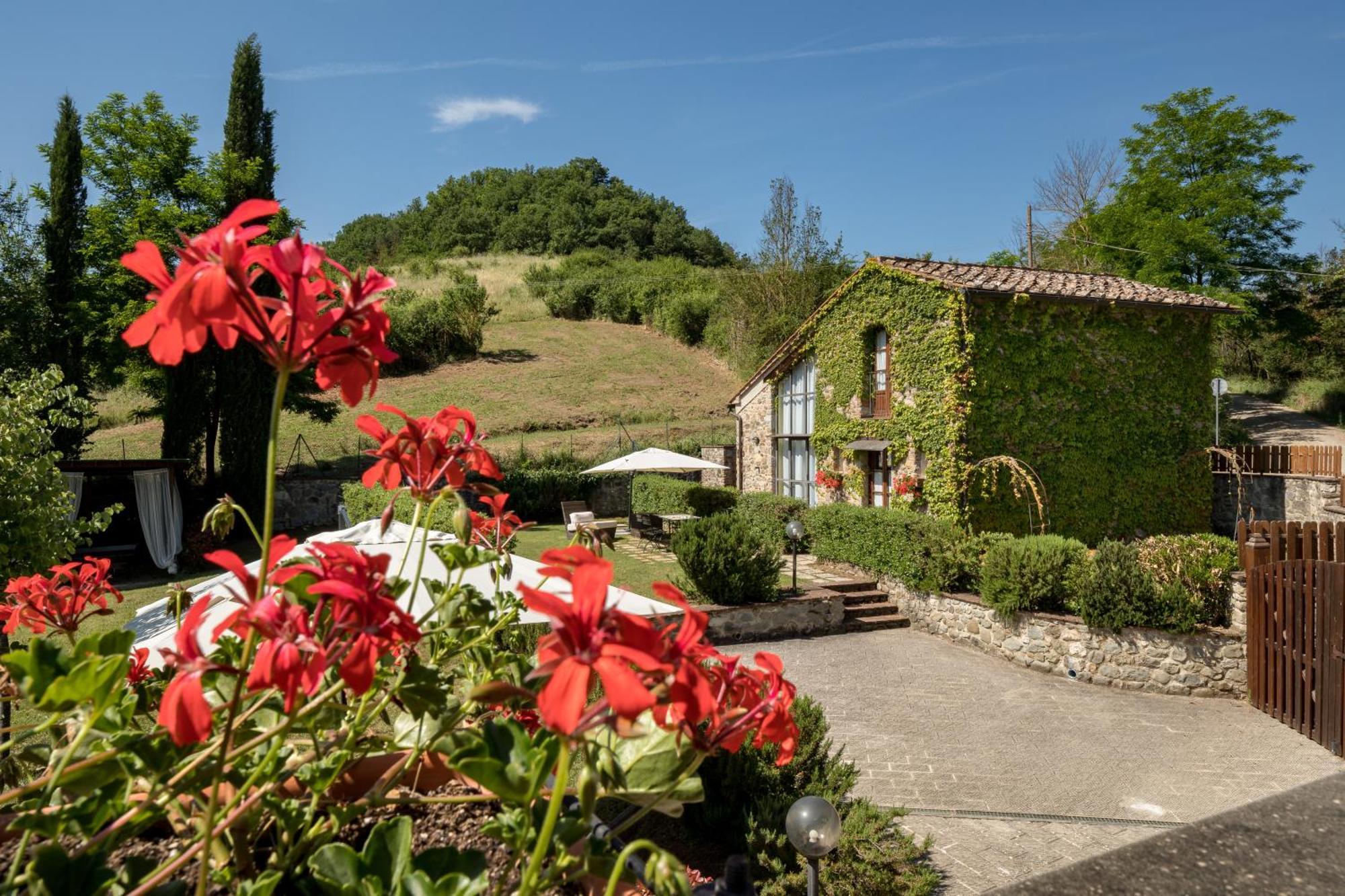 Borgo Santa Maria In Valle Holiday home *